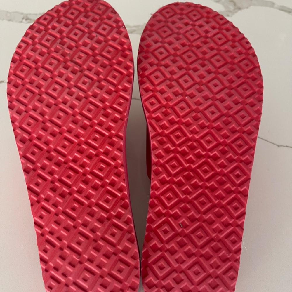 Like new Tory Burch slides size 5.5 - Picture 4 of 5